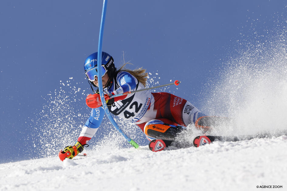 https://www.ski-nordique.net/la-selection-francaise-pour-levi.6628880-87570.html